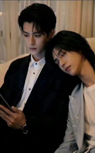 AI漫剧《我的老板是吸血鬼》全集免费在线观看_2026漫剧《我的老板是吸血鬼》完结+番外高清观看 - VS影院 双男主短剧《我的老板是吸血鬼》高清免费在线播放-久播影院-好看资源站